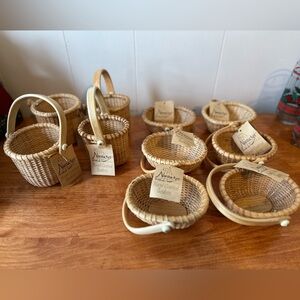 Vintage Lot of Miniature Nantucket Handcrafted Swing Handle Baskets - 10